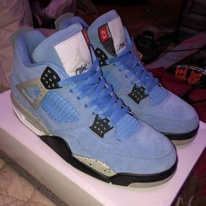 Jordan Retro 4 ‘University Blue’ size 10 men’s